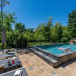 Shanti, A Luxurious And Modern Surrounded By Nature Semesterbostad Santalezi